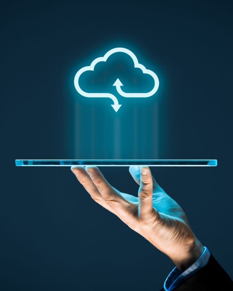 cloud and security side img